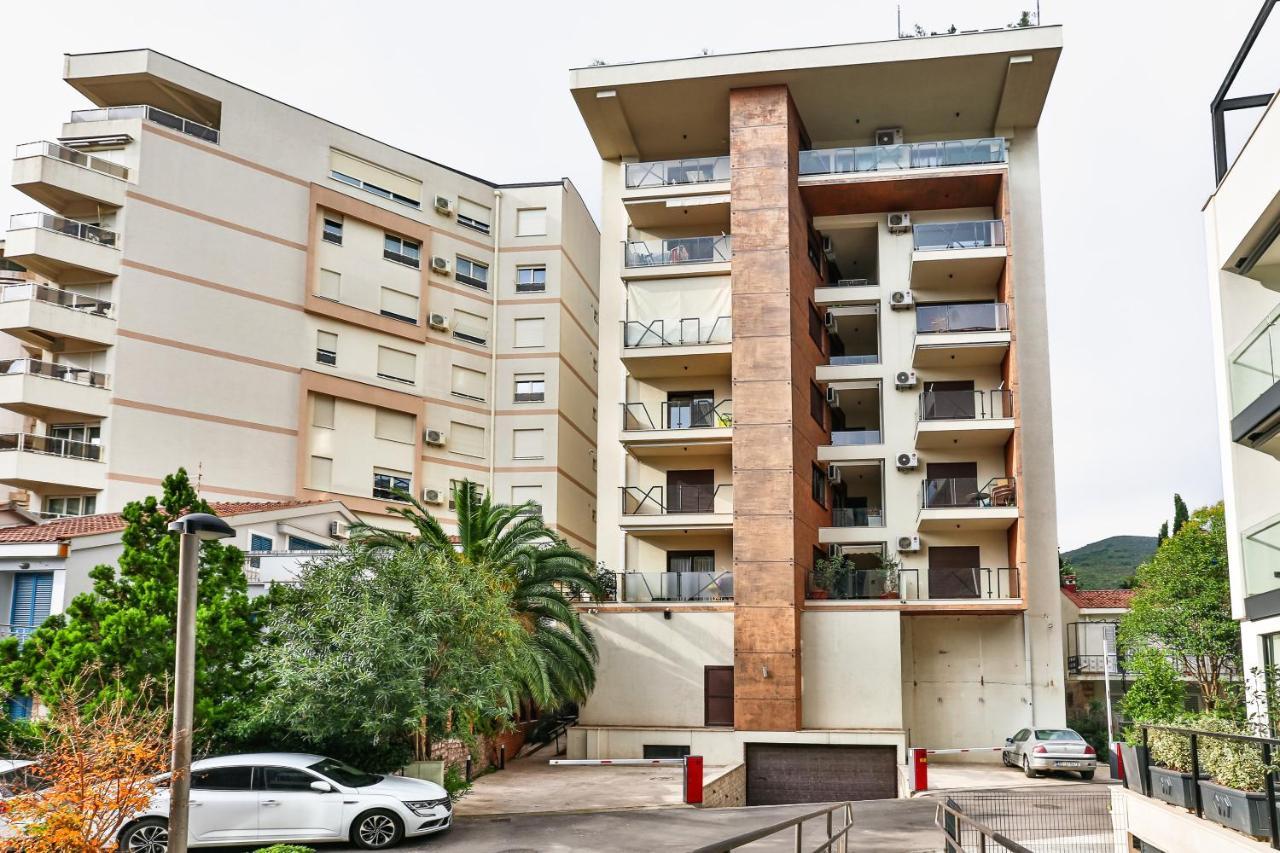 City Montesun Apartments Budva Exteriör bild