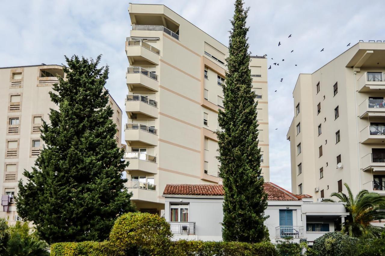 City Montesun Apartments Budva Exteriör bild